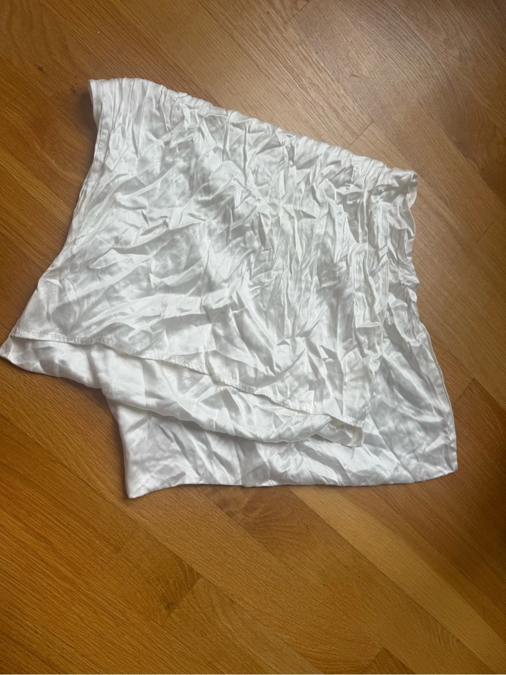 Parachute White Silk Pillowcase - King